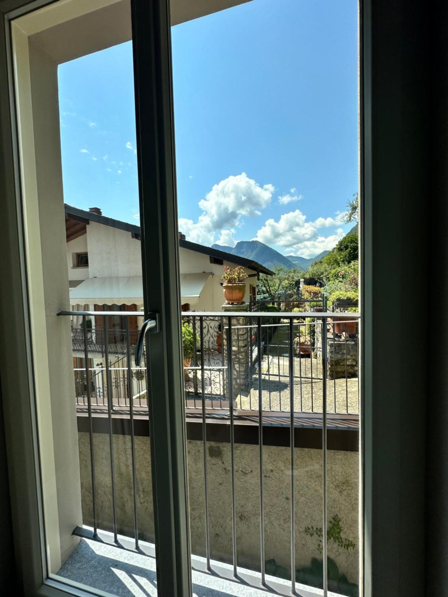 Villa Clementina Boutique Hotel Colonno Exterior photo